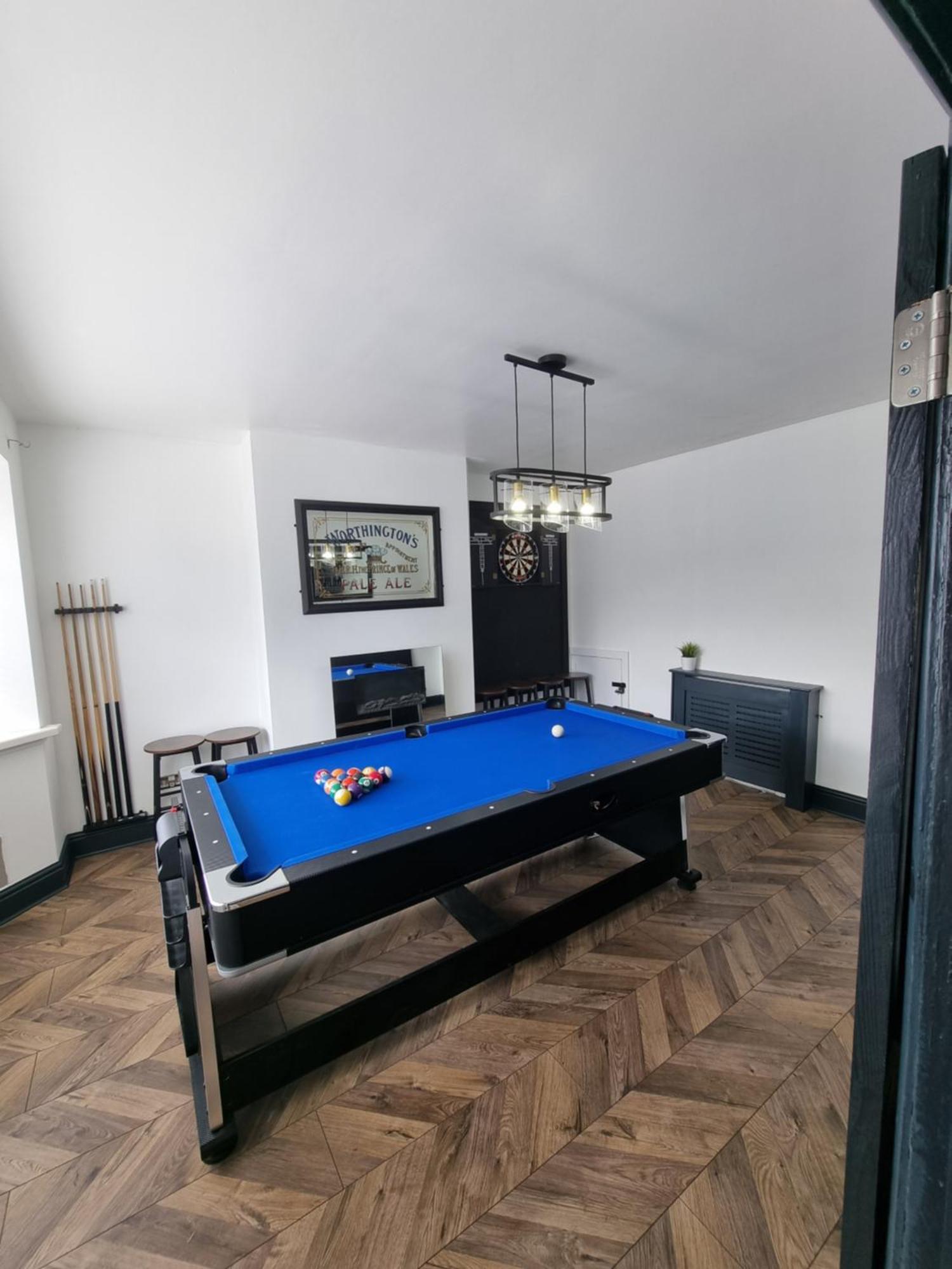 Cardiff City Centre House - Sleeps 6 外观 照片